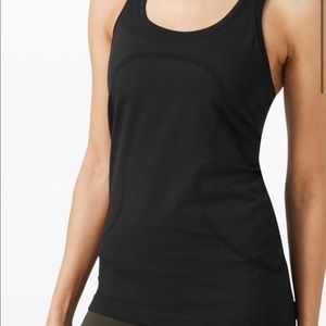 Black Lululemon Swiftly Tech
